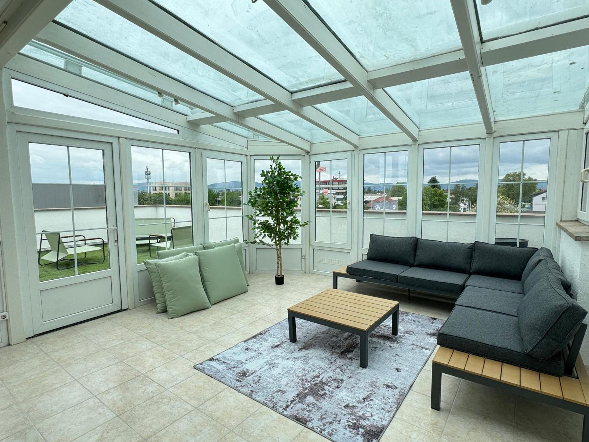 220 Qm Penthouse Wohnung Mit Fahrstuhl - Ohne Spa MHG Eksteriør billede