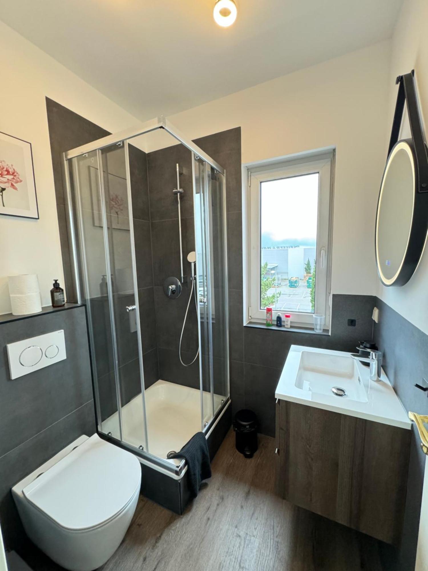 220 Qm Penthouse Wohnung Mit Fahrstuhl - Ohne Spa MHG Eksteriør billede