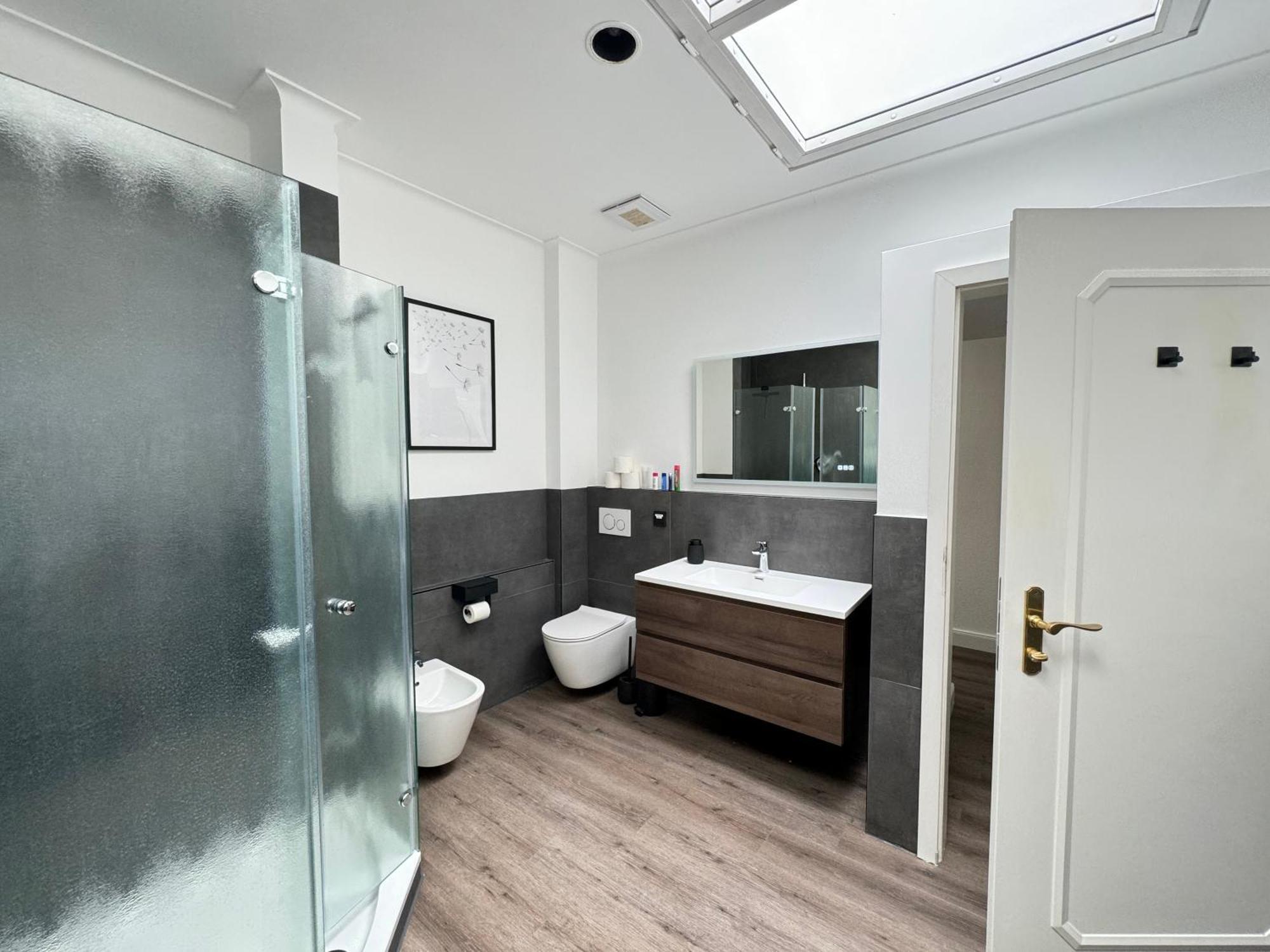 220 Qm Penthouse Wohnung Mit Fahrstuhl - Ohne Spa MHG Eksteriør billede